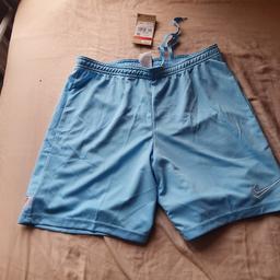 Brand new shorts for men with tags

Please I dont want any returns. If you are collecting I would like cash payments for the item when you come to collect it so no online payments thank you.