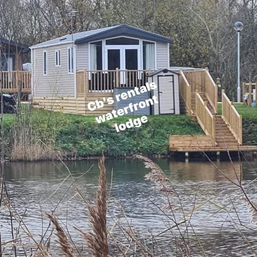 Fancy a break and a quiet place to stay with the family at a reasonable cost? Look no further than my lodge at 7 Lakes Country Park, Crowle. From only £80 per night!
Stunning views to just chill in 🍷
Who needs a passport 📕
Lodge with its own fishing peg 🎣
Night fishing allowed ⛺️
10 lakes in total to fish from £7 a day
I also allow 2 dogs no cost 🐶
Bedding and towel pack £50
Smart tele 📺 and free WiFi 🛜
Absolutely great for wildlife 🐿️
Plenty a nice walks for dogs 🐕
Washing machine at lodge
Everything home from home 🏠
Located on a very quiet and
Peaceful site 🙉
£50 deposit/ damage bond
Secures your dates. (Non refundable).
Restaurant if u don't fancy cooking 🥘
Not forgetting the bar 🍺
Dog friendly 🐶
Crowle village a mile away 🏠
Shops pubs takeaways 🍕
Give us a message if u fancy booking
You won't be disappointed ☹️
Thanks for reading 📖. — with Christopher Lawrence Burke and 2 others at Seven Lakes Country Caravan Park.