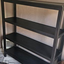 excellent condition black/darkest brown unit from ikea

130cm tall
120cm wide

could deliver dependant on area for fuel charge or collection from irlam
