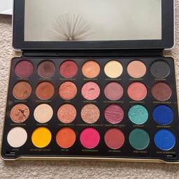 Revolution eyeshadow palette by Patricia Bright.
Rich in Life 
28 colours 

Tested a few but others unused.