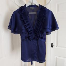 Blouse “et vous“

Navy Colour

Good Condition

Actual size: cm

Length: 61 cm

Length: 33 cm from armpit side

Shoulder width: 31 cm

Sleeves length: 27 cm

Hand volume around: 47 cm

Breast volume around: 90 cm – 95 cm

Waist volume around: 83 cm – 84 cm

Hips volume around: 84 cm – 85 cm

Length: 33 cm before to waist only front

Length: 9 cm from armpit side before to waist only front

Belt width: 2 cm

Size: 14

Fabric: 100 % Polyester

Made in China