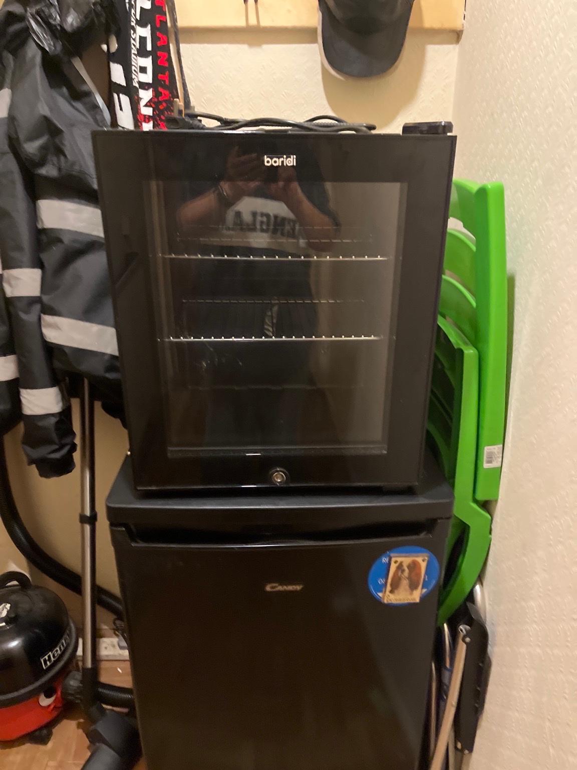 Husky fridge in RM8 London für £ 45,00 zum Verkauf Shpock AT