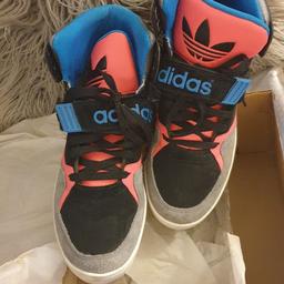 High top Trainers. Worn once hence excellent condition. Pink and Black