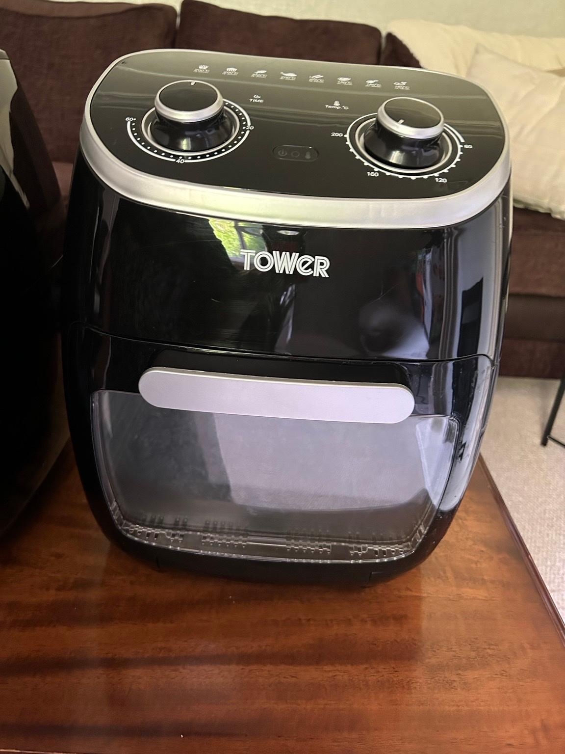 Manual Tower airfryer in S65 Rawmarsh for £38.00 for sale Shpock