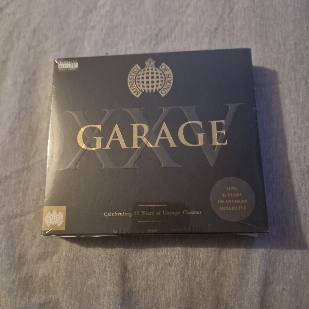 Celebrating 25 years of garage classics, contains 4 cds. Brand new