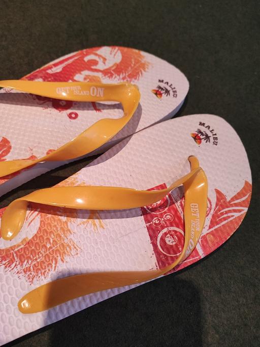 Buy & Sell West Midlands Dudley - Photos for Malibu flip flops