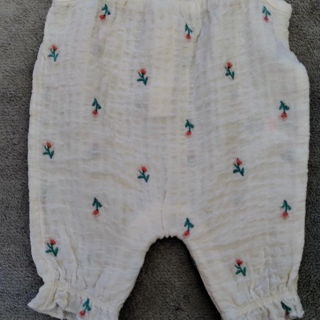 new without tag from George (plastic tag still attached)
☀️buy 5 items or more and get 25% off ☀️
➡️collection Bootle or I can deliver if local or for a small fee to the different area
📨postage available, will combine clothes on request
💲will accept PayPal, bank transfer or cash on collection
,👗baby clothes from 0- 4 years 🦖
🗣️Advertised on other sites so can delete anytime