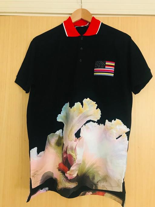 Buy & Sell West Midlands Solihull - Photos for Givenchy Orchid polo T-shirt size small BNWT