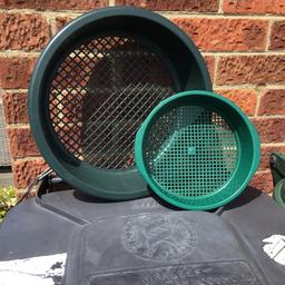 2 garden sieves
Large 28cm
Small 18cm
COLLECTION ONLY from LS26