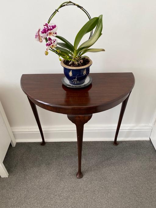 Buy & Sell South East London Upper Norwood - South East London - Photos for VICTORIAN DEMILUNE OCCASIONAL TABLE