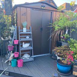 Yardmaster 6 ft x 7 ft metal shed, 2 years old in great condition, £300 new. Selling because I don’t need all the storage.
£120 if buyer dissembles & collects
£150 if I dissemble ready for collection.
Spec is off the internet, I do not have anchor system.