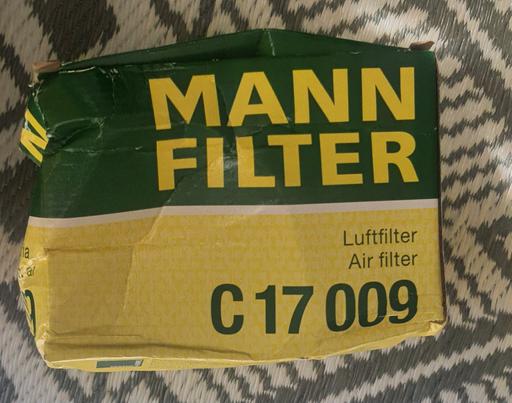 Vehicles East London Beckton - East London - Photos for C 17 009 MANN FILTER - Air Filter (VW)