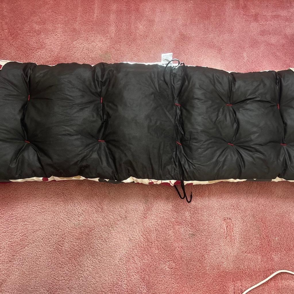 2 padded cushions for recliner chairs. Fits over at each end.