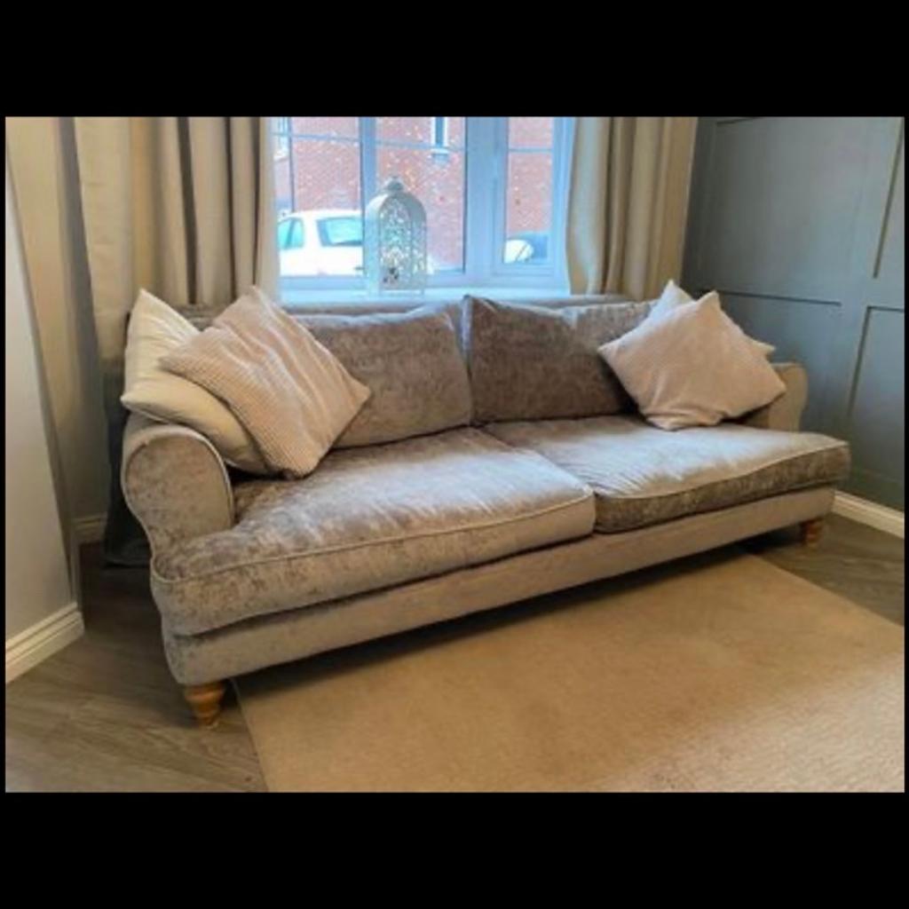 3 seater sofology sofa in DY3 Coseley for £150.00 for sale Shpock