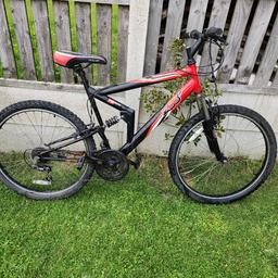 20 inch frame
26 inch wheels
18 speed

spares or repairs 

collect only