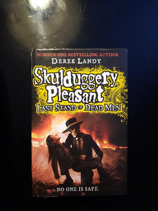 Buy & Sell Bournbrook Birmingham - Photos for Skulduggery Pleasant Last Stand of Dead Men