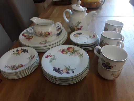 Buy & Sell Peterborough Orton Brimbles - Peterborough - Photos for Ashberry t set and dinner set