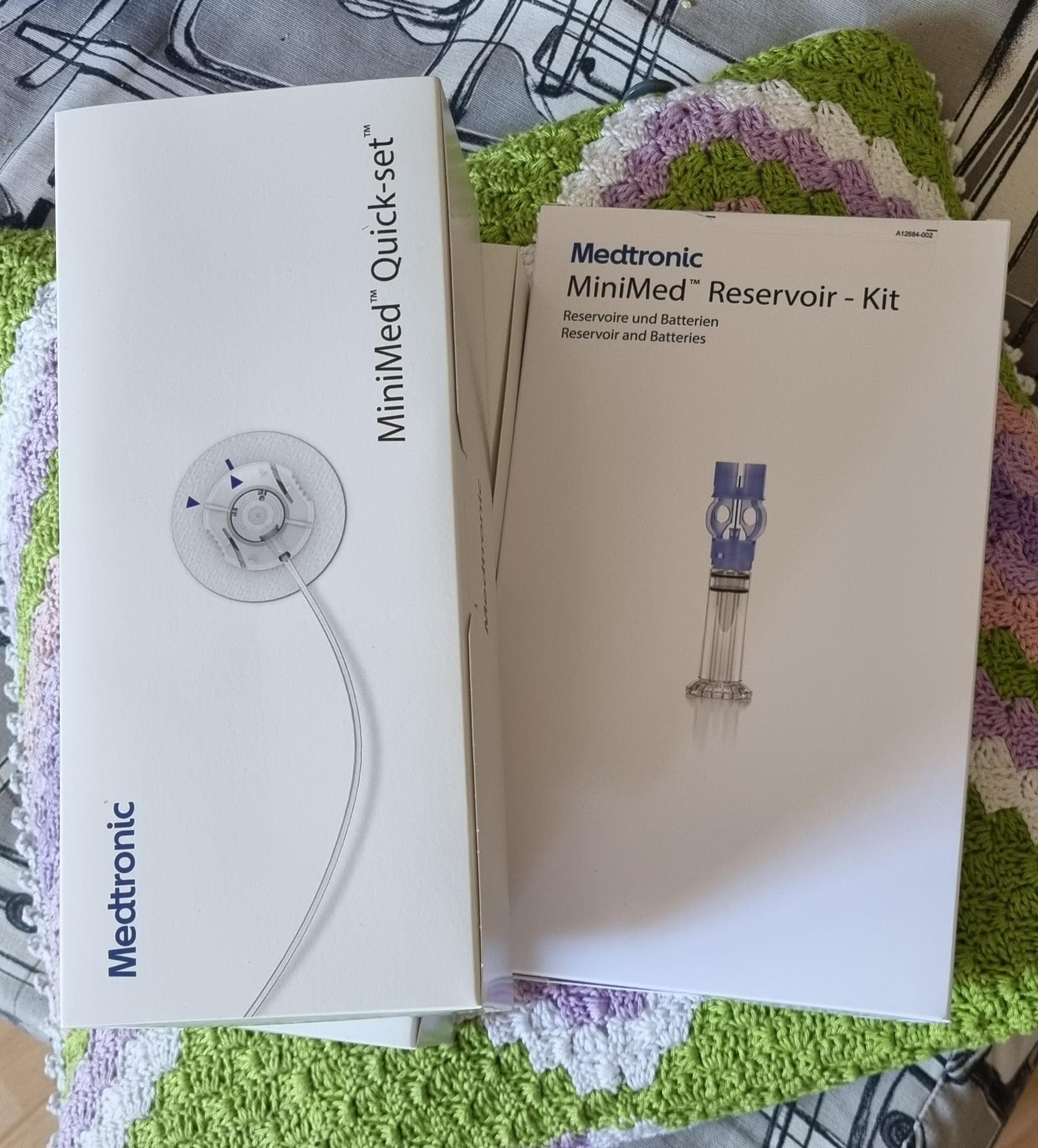 Medtronic Minimed 2x Quick Set & 1x Reservior in 38159 Vechelde für € ...
