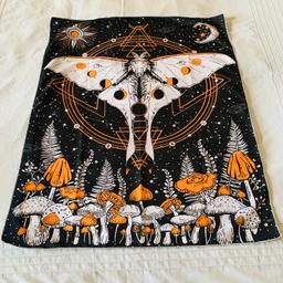 Size: 95x73 cm approx.

Colour: Black.

Weight: 65 gm approx.

Material: 100% Polyester.

Usage: Wall Hanging Tapestry, Psychedelic Throw, Beach Picnic Park Blanket, Home Decor, Wall Art, Witchy Decor, Backdrop, Dorm Decoration, Banner, Flag.

Washing: Hand/Machine Wash Separately in Cold Water or Dry Clean.

MINOR IMPERFECTIONS (RED MARKS) HIGHLIGHTED IN THE LAST 3 PICTURES AND VIDEO. PLEASE HAVE A LOOK. PRICE REDUCED FOR THIS RESON. See less