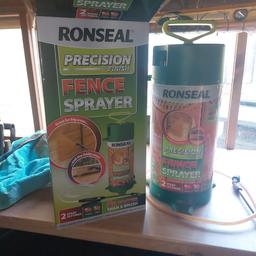 Ronseal fence/ shed sprayer. One use to do my shed and fence panels. I used Ronseals Harvest Gold paint. however I have thoroughly washed out the container and spraying nozzle and flushed the tubing so it runs clear. the last photo shows how clean the inner part of the container is.
£40 new
Collection possible from Cuxton.