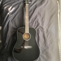 Fender Dreadnought CD60 V3 Acoustic Guitar in black. Hardly used, overall good condition, fretboard and strings still practically like new.