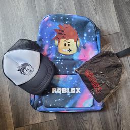 Roblox kids rucksack, comes with cap and bob hat, normally £25