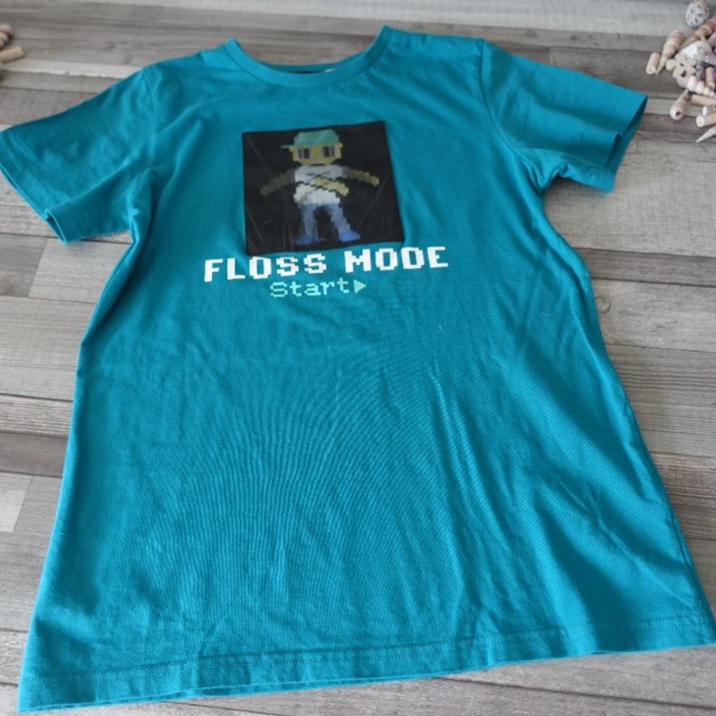 H&m floss outlet t shirt