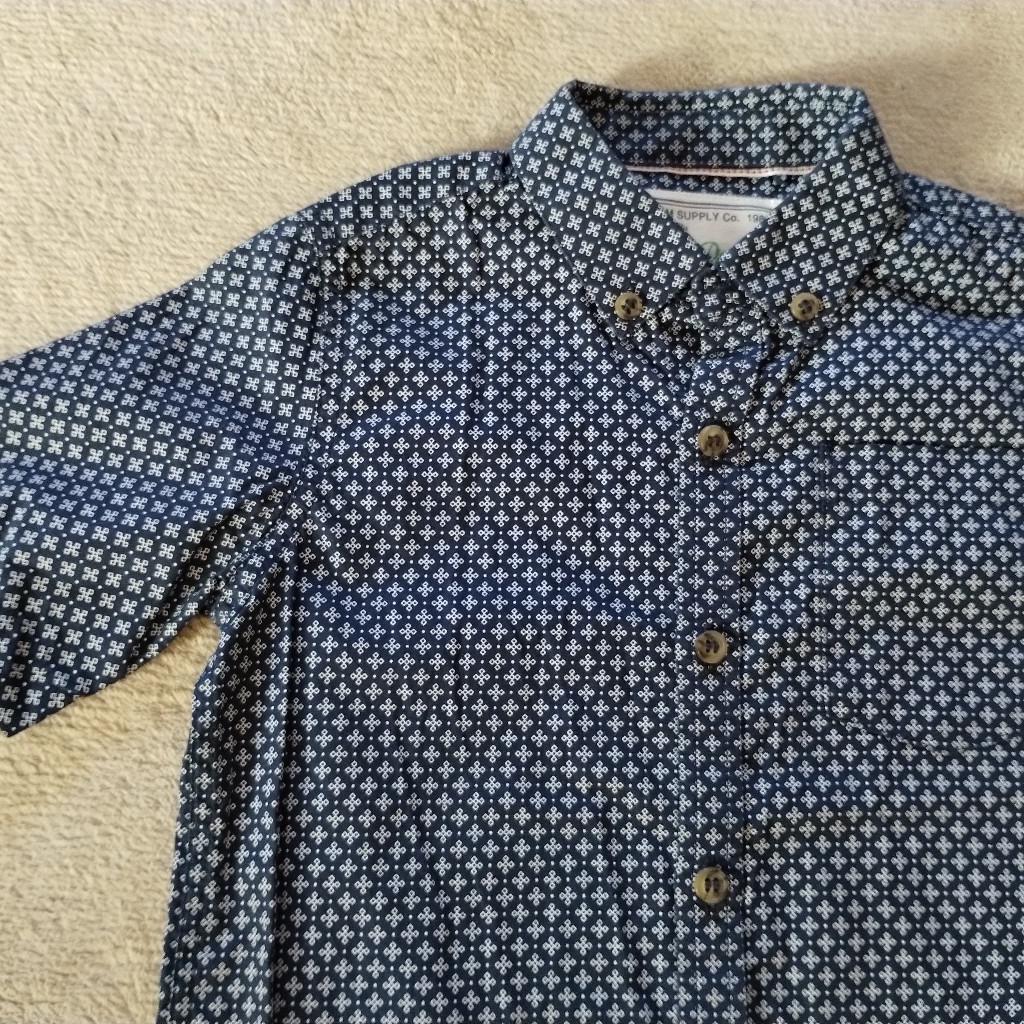 new without tag from Next
☀️buy 5 items or more and get 25% off ☀️
➡️collection Bootle or I can deliver if local or for a small fee to the different area
📨postage available, will combine clothes on request
💲will accept PayPal, bank transfer or cash on collection
,👗baby clothes from 0- 4 years 🦖
🗣️Advertised on other sites so can delete anytime