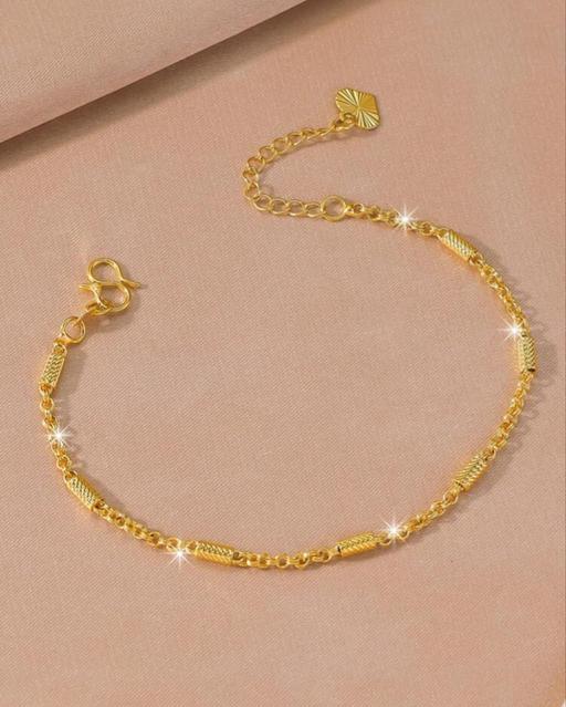 Buy & Sell Central London Cannon Street Station - Central London - Photos for Ladies Bracelet. 18ct Gold Plated