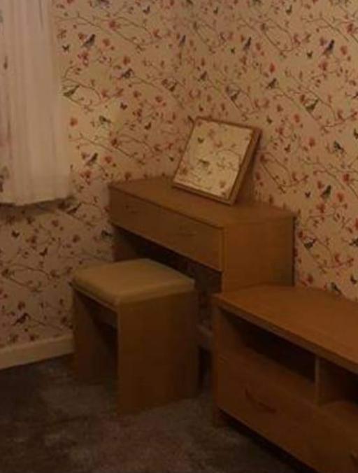 Buy & Sell Greater Manchester Wigan - Photos for dressing table