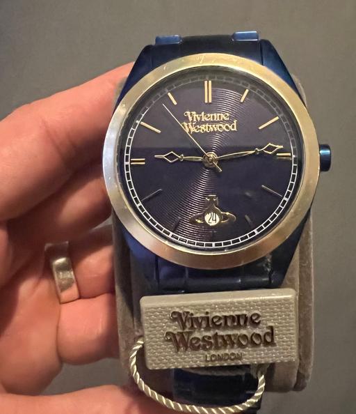 Buy & Sell Staffordshire South Staffordshire - Photos for Vivienne Westwood ST James watch