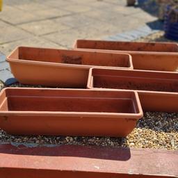 4 x long brown plant pots in very good condition
2x 60cm long + 2x 68cm long
Collection WV11 3AU
£4 each or 4 pots for £12