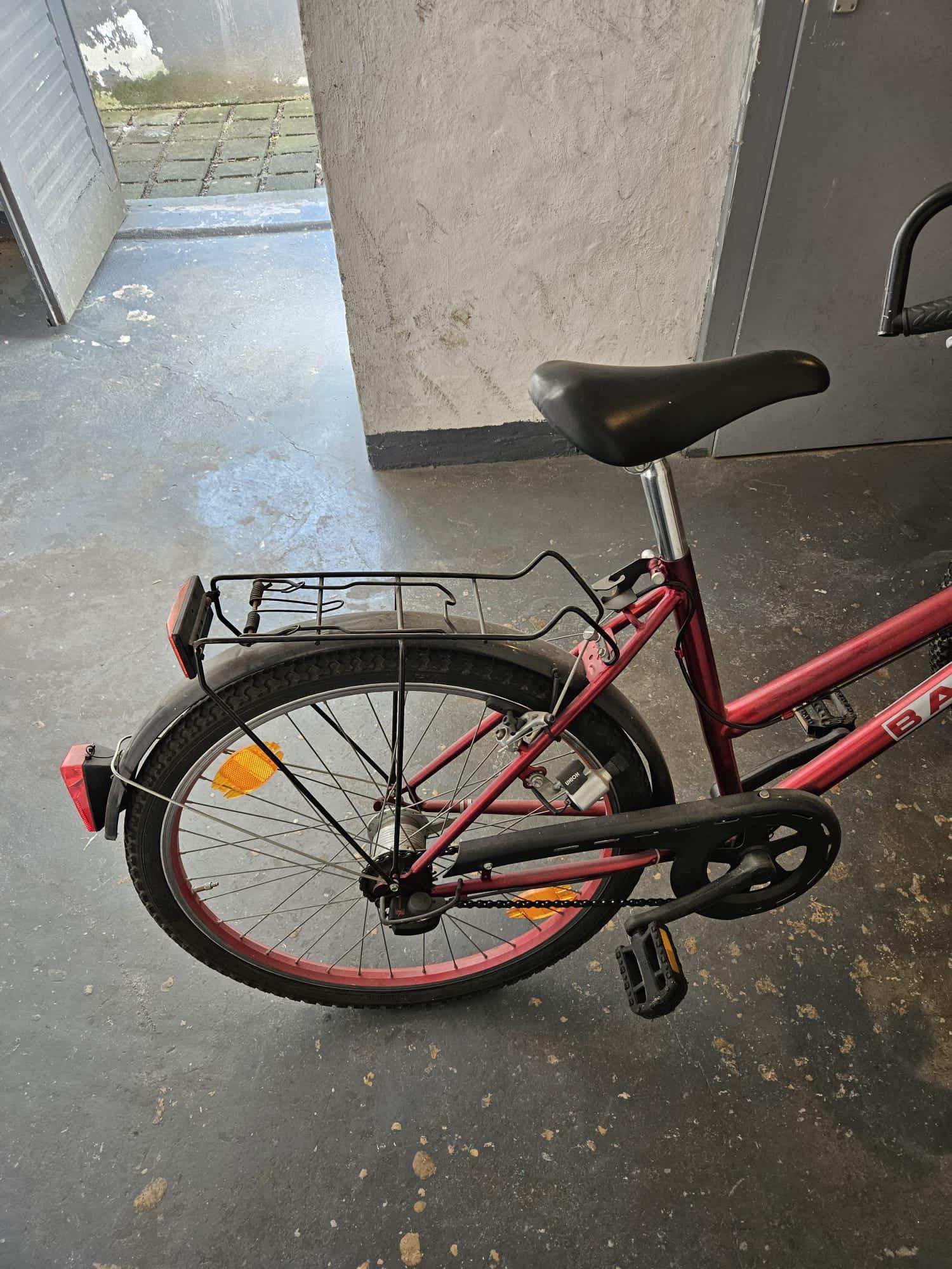 24 Zoll Fahrrad in 41061 Mönchengladbach für 50,00 € zum Verkauf