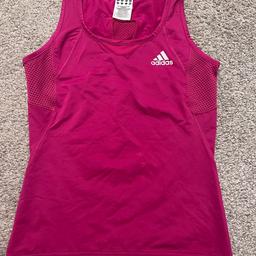 Great gym top, only used few times so in great condition