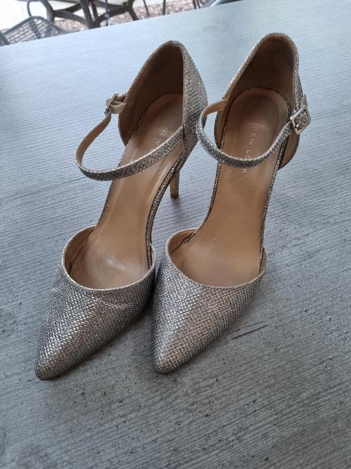 Buy & Sell West Midlands Wolverhampton - Photos for new look siver shoes