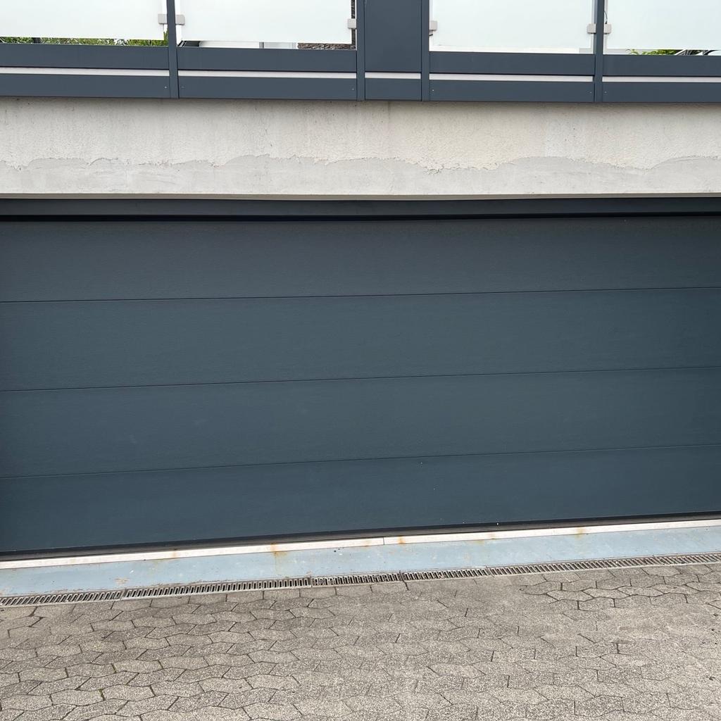 Krispol Sektionaltore Garagentor K2 RF in 36043 Fulda for €1,200.00 for ...