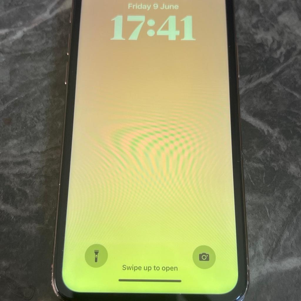 Apple iPhone 11 Pro 64GB Gold Unlocked in B23 Birmingham for £225.00