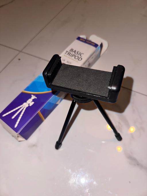 Buy & Sell Hampshire Gosport - Photos for Basics Lightweight Mini Tripod