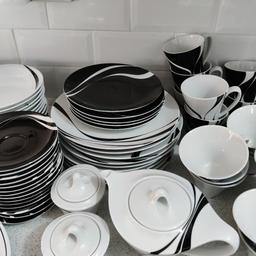 lovely dinner set. Hardly used. only one odd piece was used. Just like new. Grab a bargain.This a very expensive stylish classic set. A real bargain
9 big plates
9 medium plates.
10 deep large plates
5 soup bowls. 2 are chipped if you like can add them in
14 saucers
12 tea cups
7 mugs
one kettle
two sugar pots
one big flat plate
one big deep bowl. is chipped can include of you want.
RELISTED DUE TO SCAMMERS.
DO NOT BUY FROM, net T. They are fraud scammers. they have been reported to shock.