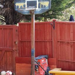 Street Dunker Basketball Hoop in good condition, could do with a lick of paint and needs netting Collection only