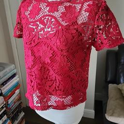 Stunning lace crochet red top blouse from Zara in size M