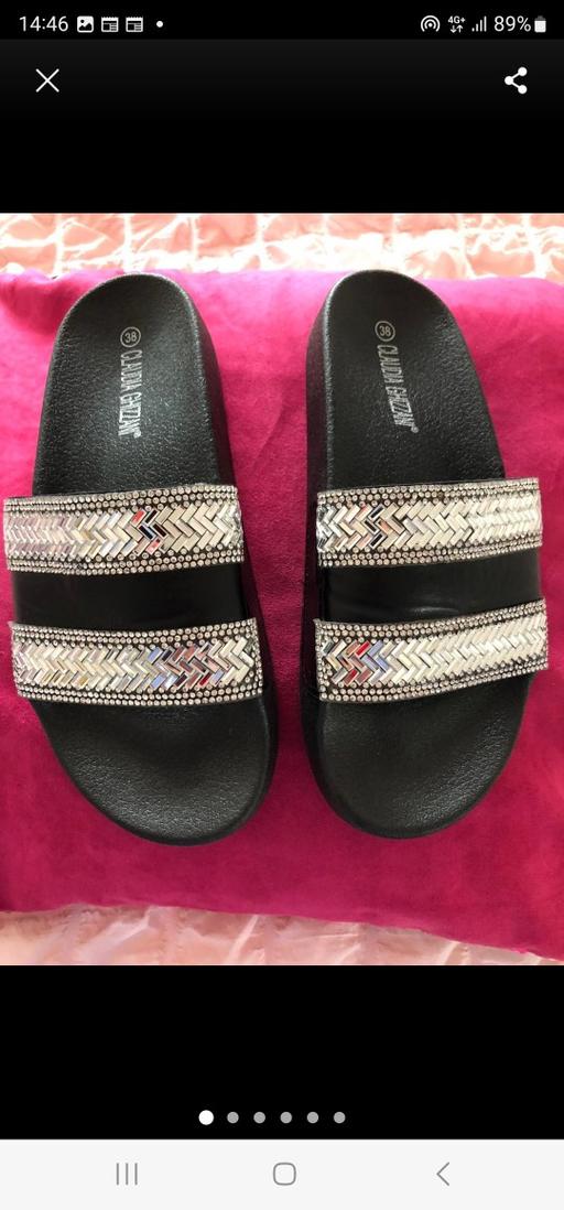 Buy & Sell East London Manor Park - East London - Photos for new designer flip-flops