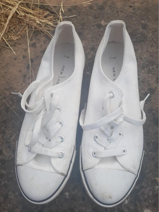 Buy & Sell Hampshire Havant - Photos for White Deck Shoes Size 7