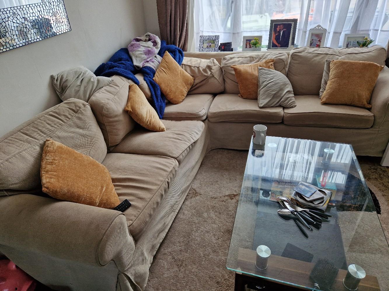 corner sofa in HA7 London for £200.00 for sale Shpock