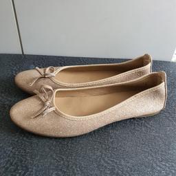 schöne Sommer Schuhe # Ballerinas 
goldene Schuhe # glitzer
Versand möglich