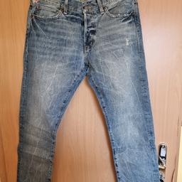 Verkaufe hier ein Ralph Lauren Denim Supply Slim Jeans Gr. 33 34. Wurde öfters getragen und befindet sich in einem guten Zustand.
Versandkosten extra