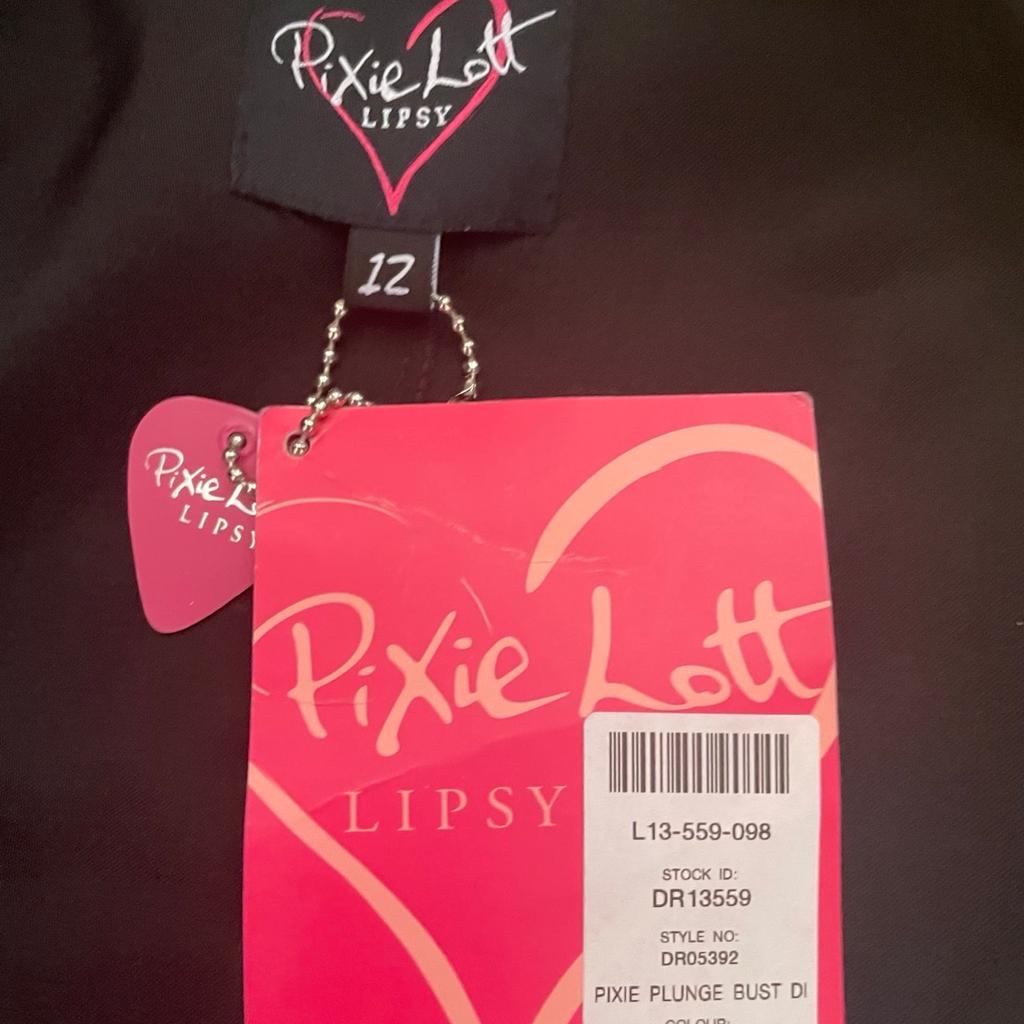 Brand new Lipsy dress collaboration with pixie Lott size 12 bought for £65 just a little big for me and won’t get a chance to wear it🥺 looking to sell for £50 with free shipping no faults whatsoever in perfect condition. Open to offers, message me for enquires😊 thank you for looking💖 #valentines