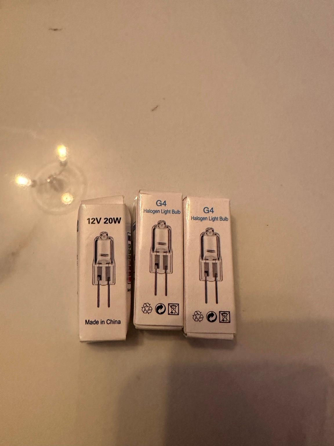 Halogen 2 Pin Light Bulb 20w, G4 2 Pin in PO13 Gosport for £1.00 for