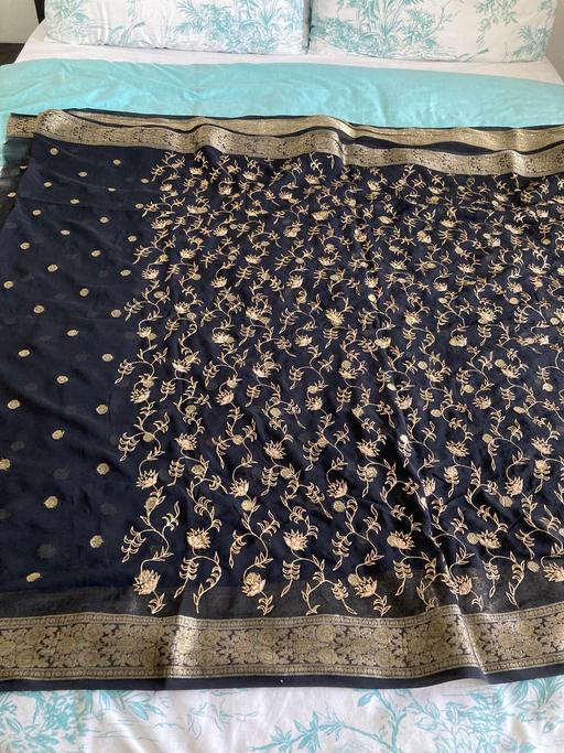 Buy & Sell East London Beckton - East London - Photos for Black saree