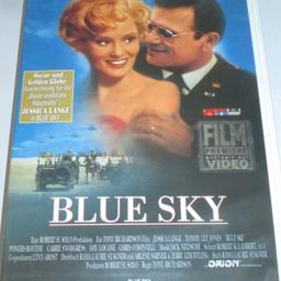 Zum Verkauf Steht die Tolle VHS:

Blue Sky (1994) - Jessica Lange - Tommy Lee Jones - Videokassette

Sehr Guter Zustand 
Zum Top-Preis